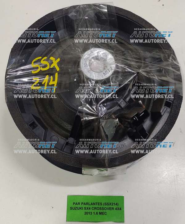Par Parlantes (SSX214) Suzuki SX4 Crossover 4×4 2013 1.6 MEC