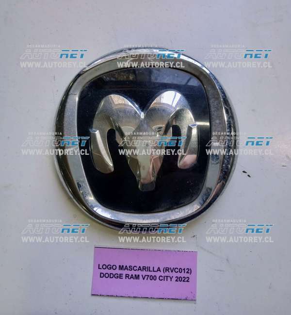 Logo Mascarilla (RVC012) Dodge RAM V700 CITY 2022