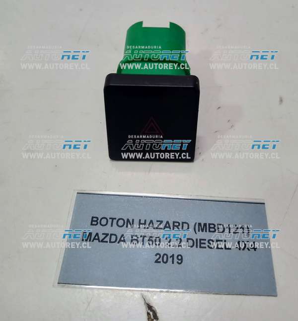 Boton Hazard (MBD121) Mazda BT50 2.2 Diesel 4×4 2019
