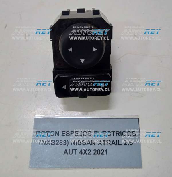 Boton espejos Electricos (NXB283) Nissan Xtrail 2.5 AUT 4×2 2021