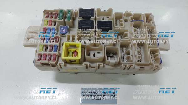 Caja Fusible Interior BCM 64 (MLH015) Mitsubishi L200 2.4 2022 4×4