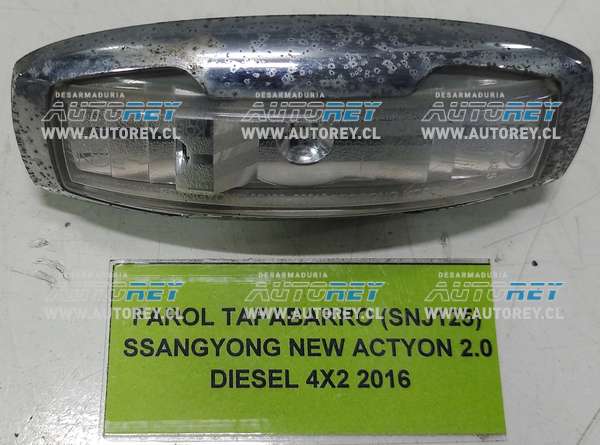Farol Tapabarro (SNJ125) SSangyong New Actyon 2.0 Diesel 4×2 2016
