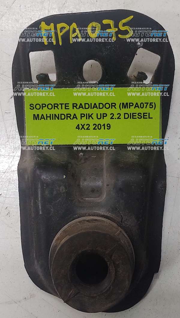 Soporte Radiador (MPA075) Mahindra Pik UP 2.2 Diesel 4×2 2019