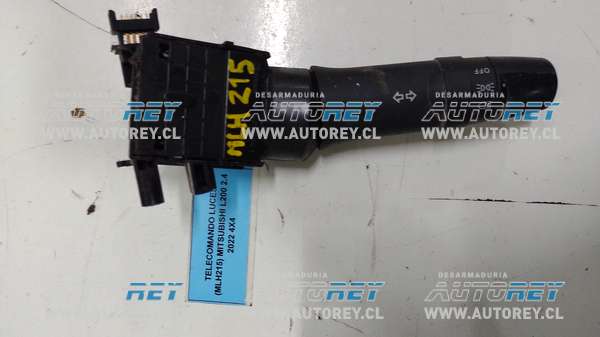 Telecomando Luces (MLH215) Mitsubishi L200 2.4 2022 4×4