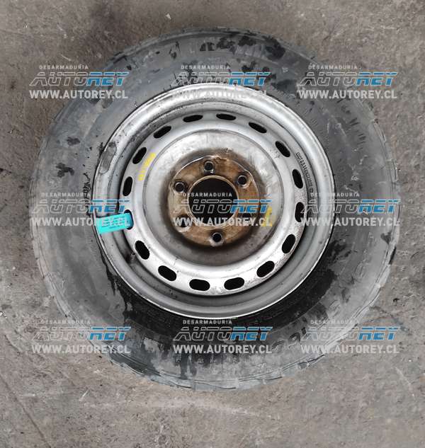 Llanta Fierro Con Neumático 205 75 R16 (HHA011) Hyundai H1 2.5 Diésel 2015