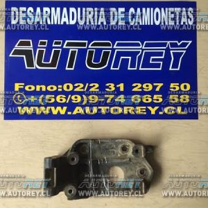 Soporte compresor aire acondicionado Ford Ranger Tailandesa 2.5 Diesel 2007-2012 $15.000 mas iva (2