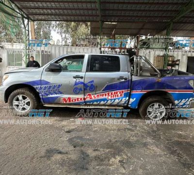 Julio 2023 – Toyota Tundra 4×4 2013 automática 5.7 Bencinera