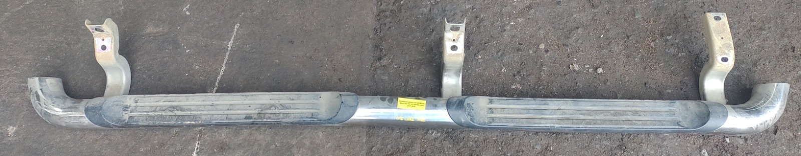 Pisadera Derecha (BTM258) Mazda BT50 3.2 Diesel 4×4 AUT 2020 $100.000 + IVA